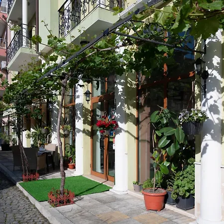 Zeus Pomorie
