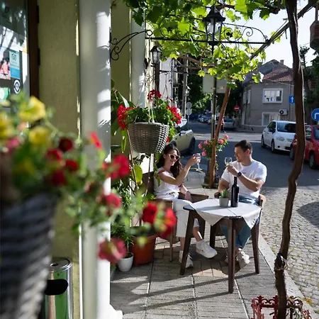 제우스 호텔 포마리