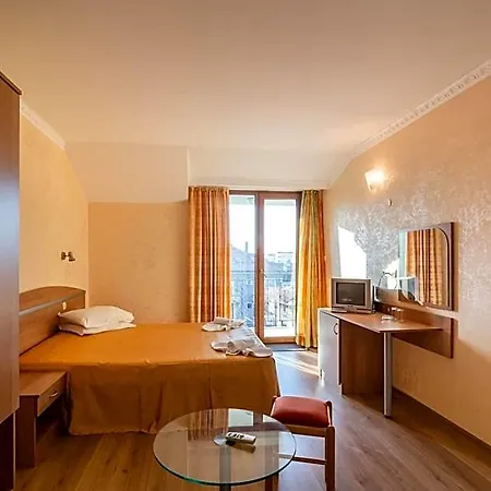 Hotel Zeus 3*