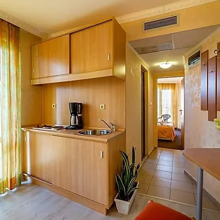 Hotel Zeus 3*