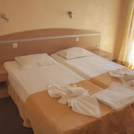 Zeus Hotel